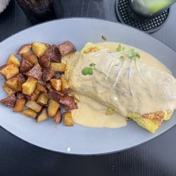1030 Brunch & Wine - Burrito Espaniol
