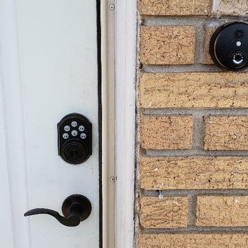 HiTech Smart Homes and Security - Smartdoorbell and Smartlocks.  Remotely control your home!!!!!!! - Security Systems Near Me - Gretna, Louisiana