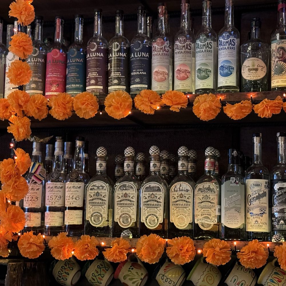 Las Almas Rotas - Cocktail Bars Near Me - Dallas, Texas
