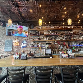Post Oak Barbecue - Bar area - Smokehouse Near Me - Denver, Colorado