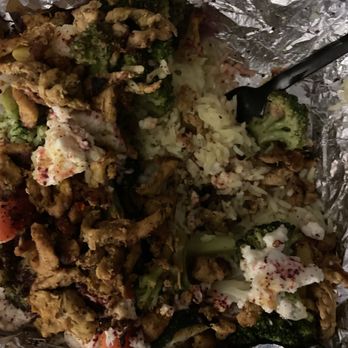 Mishkenut Mediterranean - veggie plate with chicken. - Mediterranean Near Me - Munster, Indiana