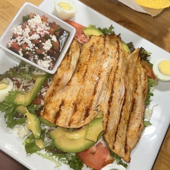 Cocos and Beer - Blackened Chicken Salad - Mexican Near Me - Columbia, South Carolina