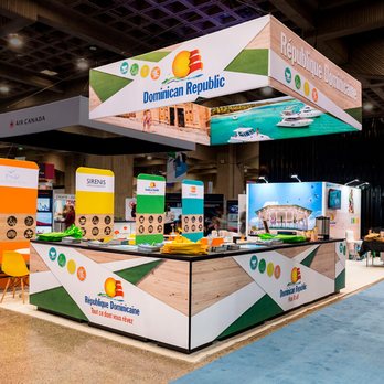 Entourage X - Custom 20x20 Island Exhibit - Marketing Near Me - Montreal, Quebec