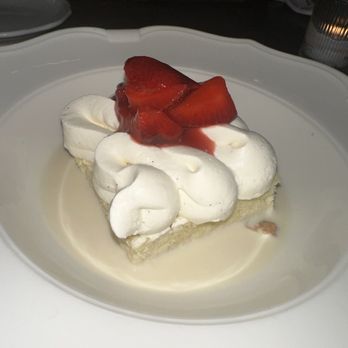 Le Crocodile - Strawberry Jasmine Tres Leches Cake - French Near Me - Brooklyn, New York