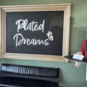 Plated Dreams - Cafes Near Me - Woods Cross, Utah