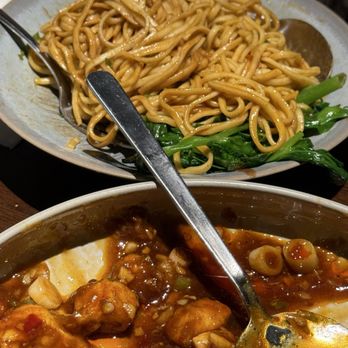 Lunar - DanDan Noodles - Chinese Near Me - New York, New York Lunar - DanDan Noodles - Chinese Near Me - New York, New York