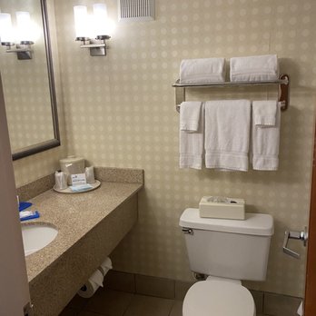 Holiday Inn Express - Hotels Near Me - Greensboro, North Carolina Holiday Inn Express - Hotels Near Me - Greensboro, North Carolina