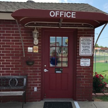 Summit Peak Self Storage - Self Storage Near Me - Midwest City, Oklahoma