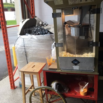 Banded Peak Brewing - Free popcorn - Breweries Near Me - Calgary, Alberta