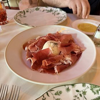 Felice Port Chester - Burrata e Prosciutto - Italian Near Me - Port Chester, New York Felice Port Chester - Burrata e Prosciutto - Italian Near Me - Port Chester, New York