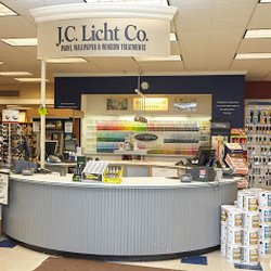 JC Licht - Wheaton - Interior