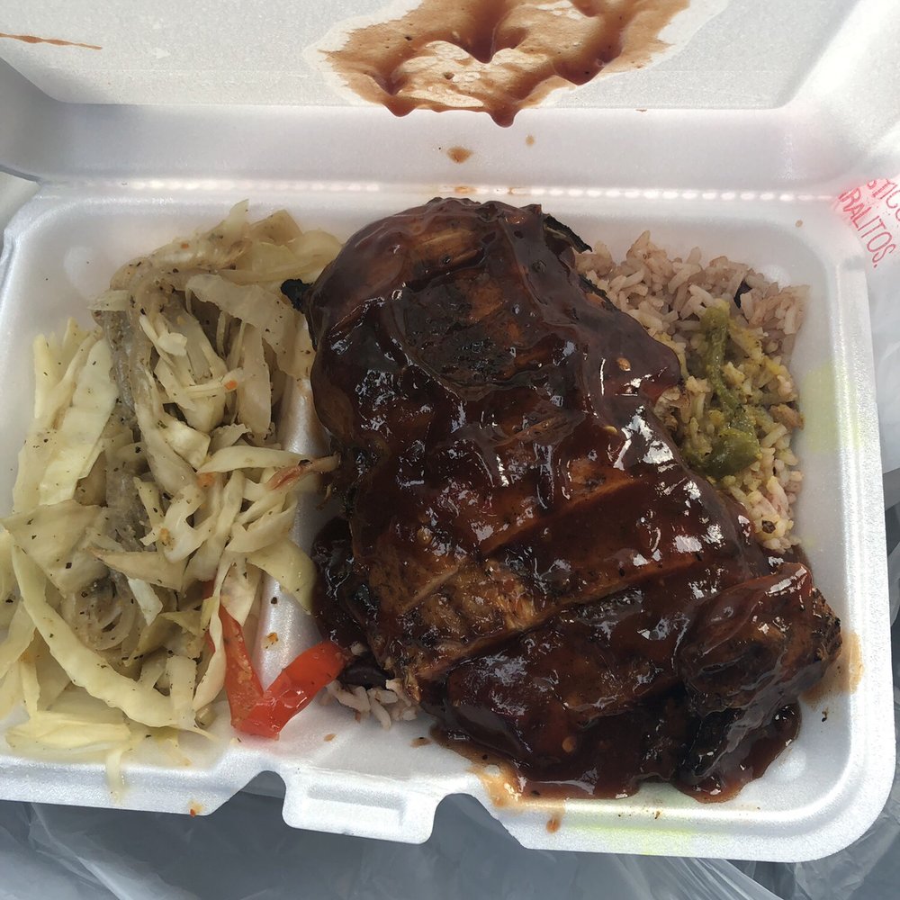 Bennett 5 Star Grill - Jerk Chicken with spicy sauce - Caribbean Near Me - Clarksville, Maryland