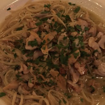 Matteo's Howard Beach - Linguine w/ clam sauce - Italian Near Me - Howard Beach, New York Matteo's Howard Beach - Linguine w/ clam sauce - Italian Near Me - Howard Beach, New York