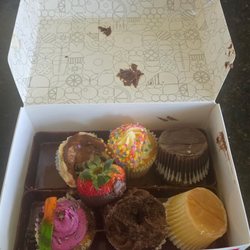 Edible Arrangements - Mother's Day order