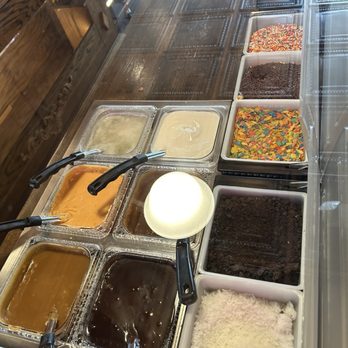 Vintage Donuts - Donut topping bar - Donuts Near Me - Fernandina Beach, Florida Vintage Donuts - Donut topping bar - Donuts Near Me - Fernandina Beach, Florida