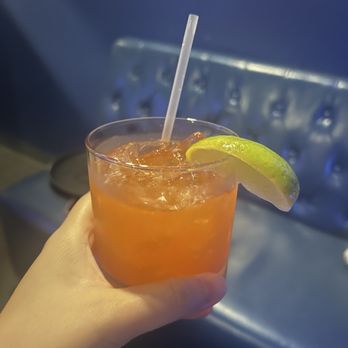 Air Park Karaoke Lounge - Mui Mui Margarita - Bars Near Me - Honolulu, Hawaii