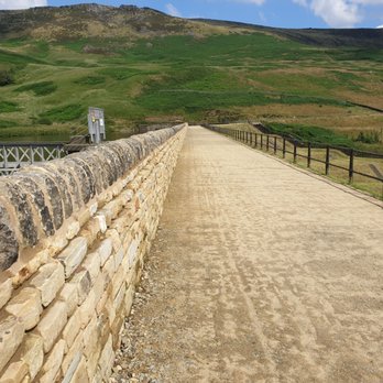 Dove Stone Reservoir - Hiking Near Me - Greenfield, XGM