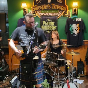 Gillespie's Irish Tavern & Kitchen - Plunk Murray 2023 - Irish Near Me - Richardson, Texas Gillespie's Irish Tavern & Kitchen - Plunk Murray 2023 - Irish Near Me - Richardson, Texas