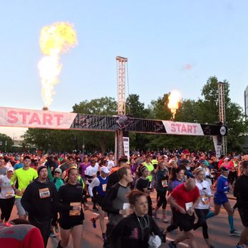 Cincinnati Flying Pig Marathon - Races & Competitions Near Me - Cincinnati, Ohio