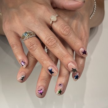 Bicolor Nail Studio - Coachella nails - Nail Salons Near Me - Beverly Hills, California