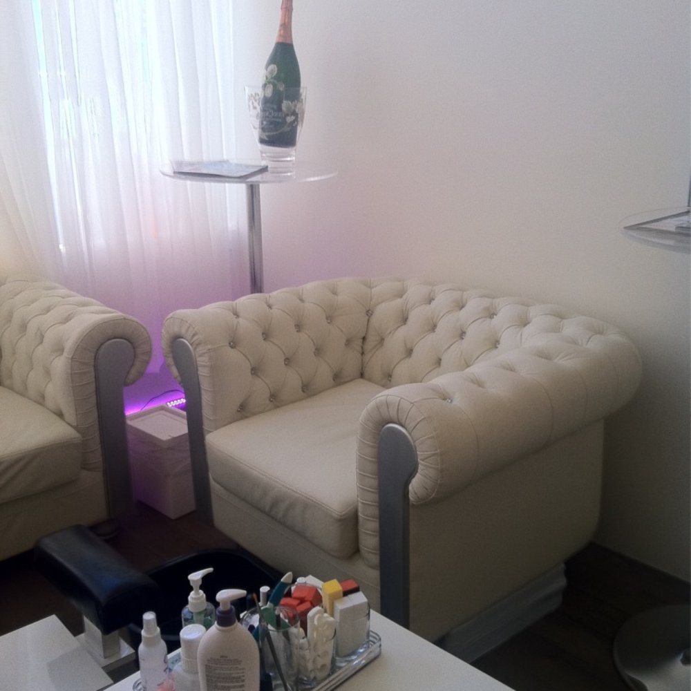 Fluff - Hair Salons Near Me - Denver, Colorado
