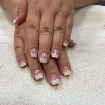 LK Nails - Nail Salons Near Me - Folsom, California