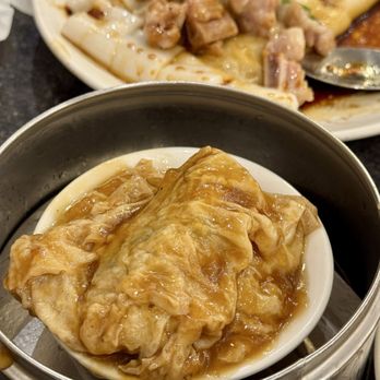 Golden Palace - Pork & Shrimp in Dried Bean Sheet Roll - Bars Near Me - Uncasville, Connecticut Golden Palace - Pork & Shrimp in Dried Bean Sheet Roll - Bars Near Me - Uncasville, Connecticut
