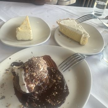 Chart House - Lava cake - Seafood Near Me - Redondo Beach, California