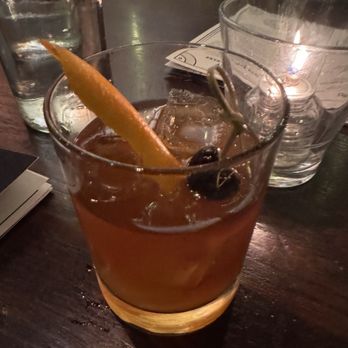 Parlour - Old fashioned - New American Near Me - Minneapolis, Minnesota