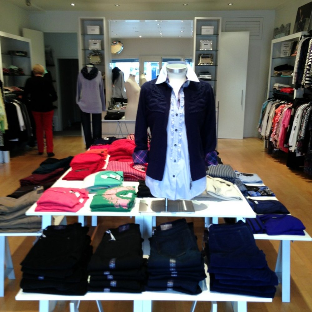Claire - Accessories Near Me - Auckland, AUK
