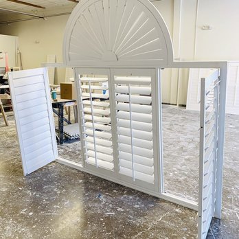 Heritage Shutters - Double T-Post with Sunburst - Shutters Near Me - Glendale, Arizona Heritage Shutters - Double T-Post with Sunburst - Shutters Near Me - Glendale, Arizona