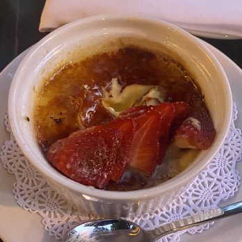 L’Avenue - Crème Brûlée - French Near Me - Toronto, Ontario