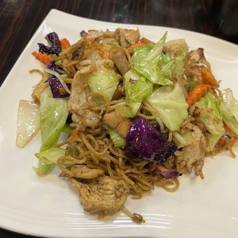 Jasmine Thai Restaurant, Palmdale - This is a chicken ba mee with chicken no onion - Thai Near Me - Palmdale, California Jasmine Thai Restaurant, Palmdale - This is a chicken ba mee with chicken no onion - Thai Near Me - Palmdale, California