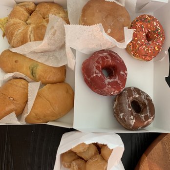 H Town Donuts - Delicious!!! They also Threw in some extra sprinkled donuts for us :) great prices as well! - Donuts Near Me - Houston, Texas H Town Donuts - Delicious!!! They also Threw in some extra sprinkled donuts for us :) great prices as well! - Donuts Near Me - Houston, Texas
