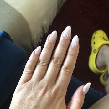 Euphoria Nail Boutique - This is the outcome. Thick width and not properly tapered. I also left the salon with tons of excess gel polish around my cuticles. - Nail Salons Near Me - Glendale, California Euphoria Nail Boutique - This is the outcome. Thick width and not properly tapered. I also left the salon with tons of excess gel polish around my cuticles. - Nail Salons Near Me - Glendale, California