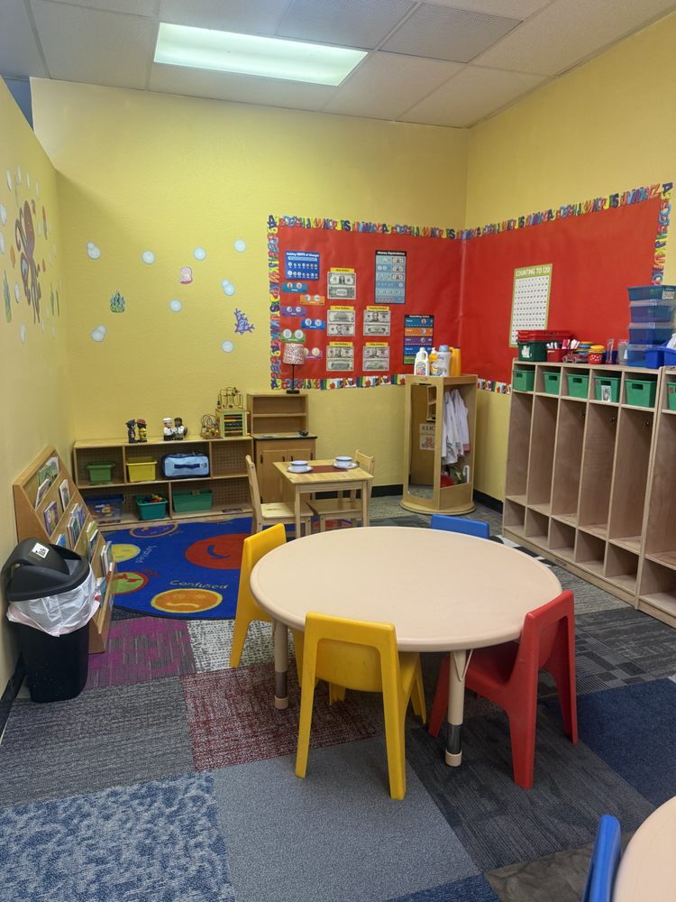 Choo Choo Train Early Learning Center - childcare center in Everman, TX