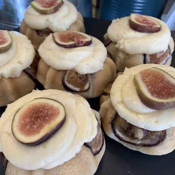 La Finca Bowls - Honey fig Bundt cakes - New American Near Me - Albuquerque, New Mexico