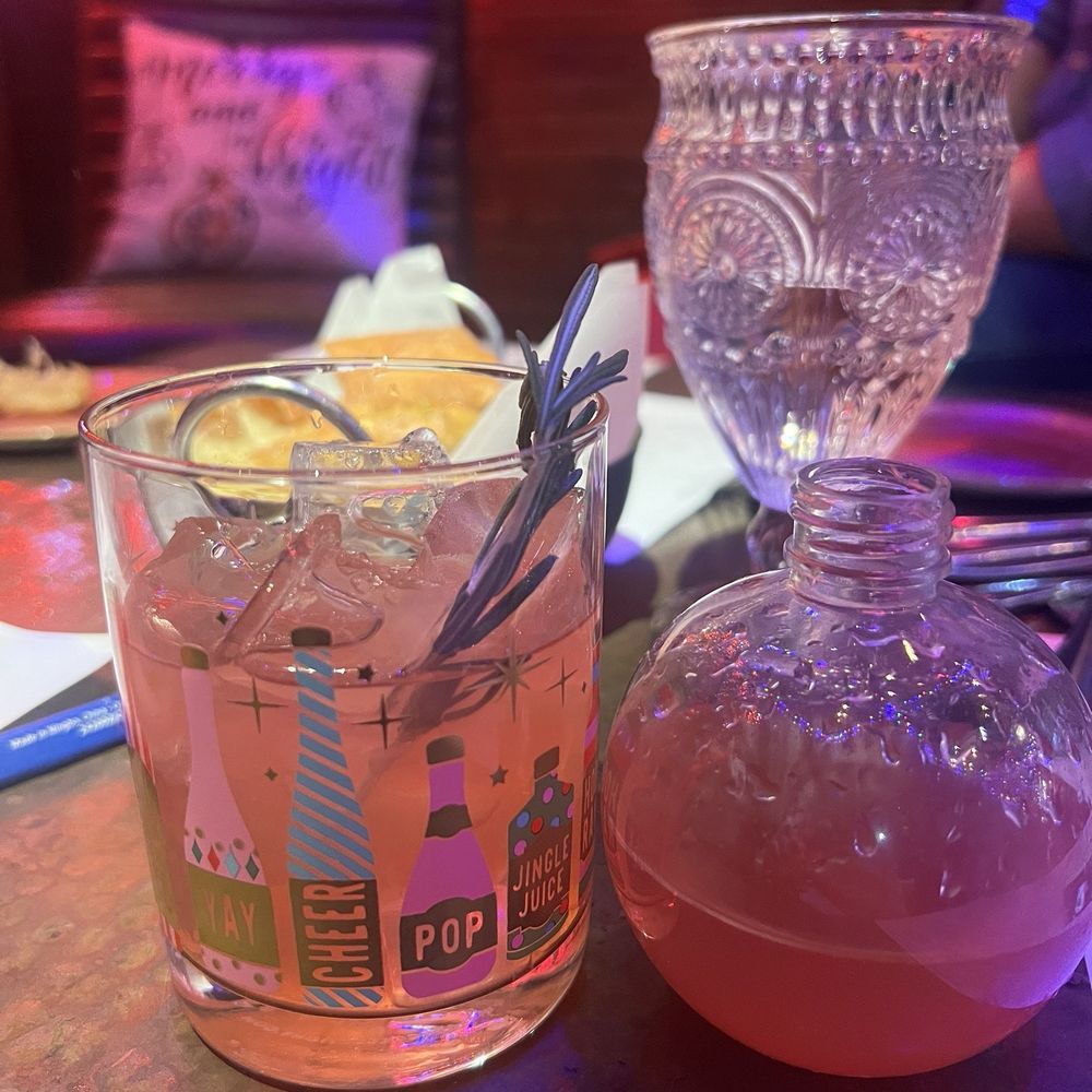 Testa Barra Kitchen & Cocktails - Scrooge - Cocktail Bars Near Me - Macomb, Michigan Testa Barra Kitchen & Cocktails - Scrooge - Cocktail Bars Near Me - Macomb, Michigan