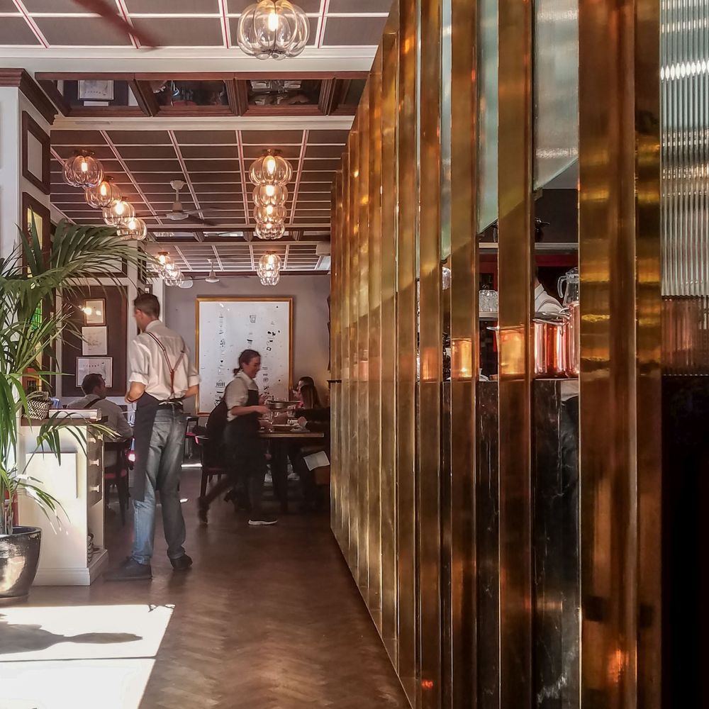 Tata Pila - Beautiful Interior - Tapas Bars Near Me - Seville, SE
