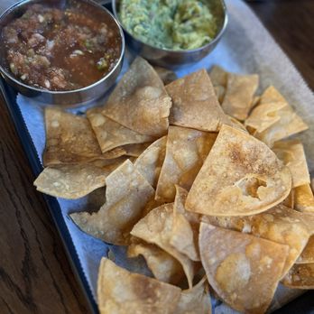 Uno Mas Taco & Tequila Bar - Homemade chips and guac and salsa - Mexican Near Me - Braintree, Massachusetts Uno Mas Taco & Tequila Bar - Homemade chips and guac and salsa - Mexican Near Me - Braintree, Massachusetts