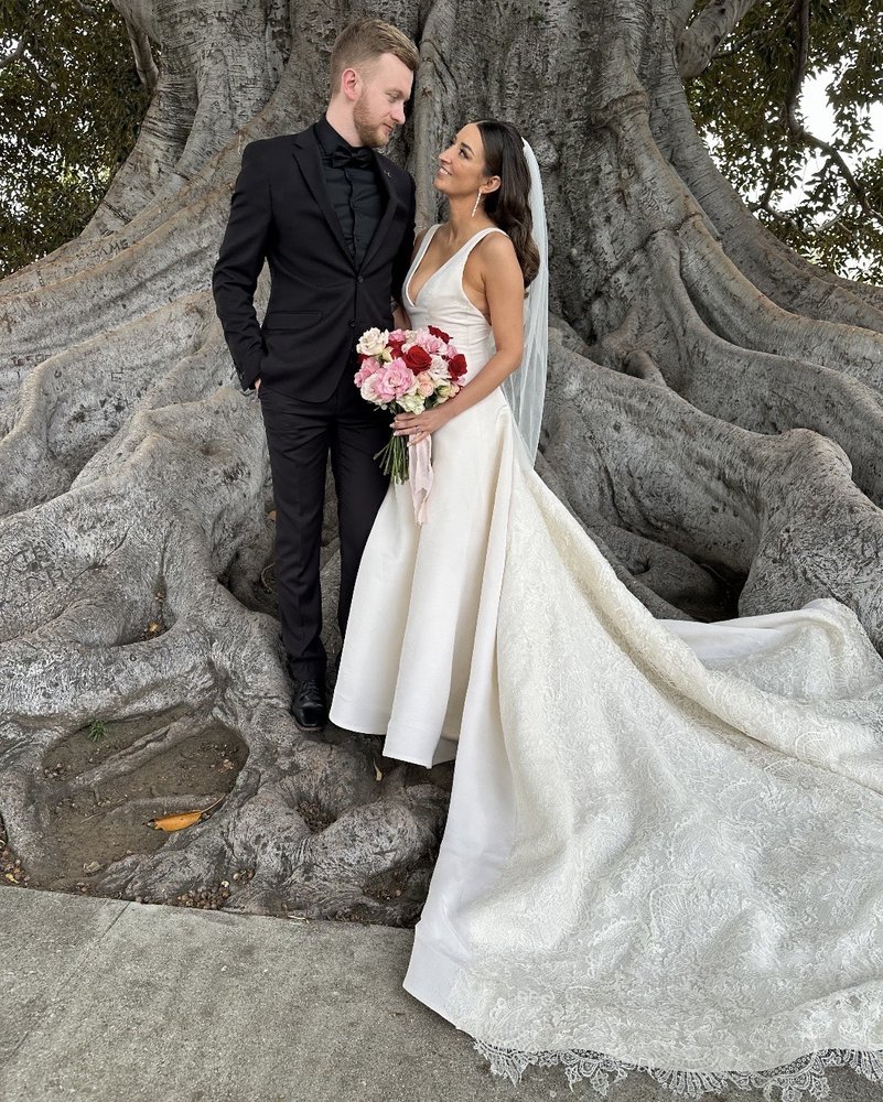 Hairstyling by Melissa Logo