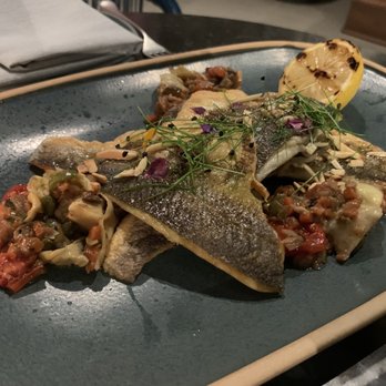 Skyline Restaurant - a plate of fish and vegetables - Bars Near Me - Toronto, Ontario