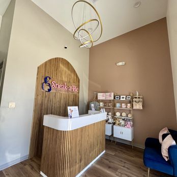 Sneak a Pic - Day Spas Near Me - Sugar Land, Texas Sneak a Pic - Day Spas Near Me - Sugar Land, Texas