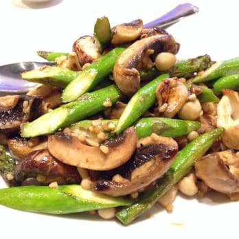 Mayflower Restaurant - Asparagus and mushrooms (#92) - Seafood Near Me - Dublin, California Mayflower Restaurant - Asparagus and mushrooms (#92) - Seafood Near Me - Dublin, California