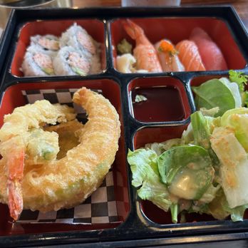 Sushigah - Sushi Bento Box Lunch - Sushi Bars Near Me - Pasadena, California Sushigah - Sushi Bento Box Lunch - Sushi Bars Near Me - Pasadena, California