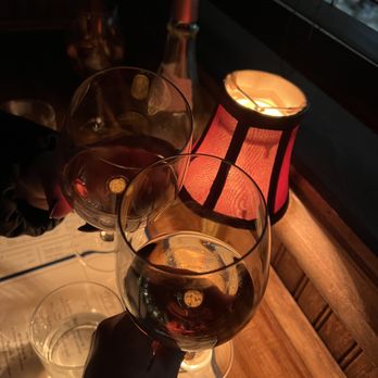 Gilt Bar - Rose Wine Special on Wednesday - New American Near Me - Chicago, Illinois