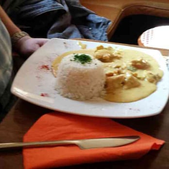 Kaffee Kult - Hähnchen in Curry-Mango soße und Reis - Cafes Near Me - Mannheim, BW