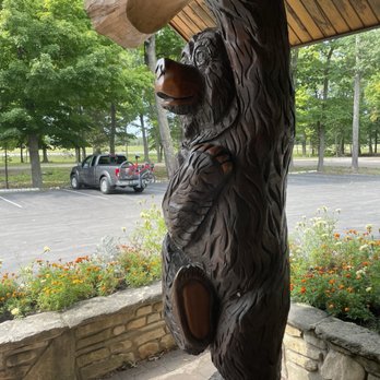 The Log Den - American Near Me - Egg Harbor, Wisconsin The Log Den - American Near Me - Egg Harbor, Wisconsin