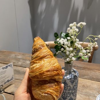 maman - Croissant - French Near Me - New York, New York maman - Croissant - French Near Me - New York, New York