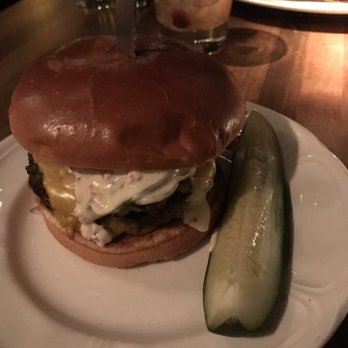 Au Cheval - Single Cheeseburger w/ Bacon - Bars Near Me - Chicago, Illinois